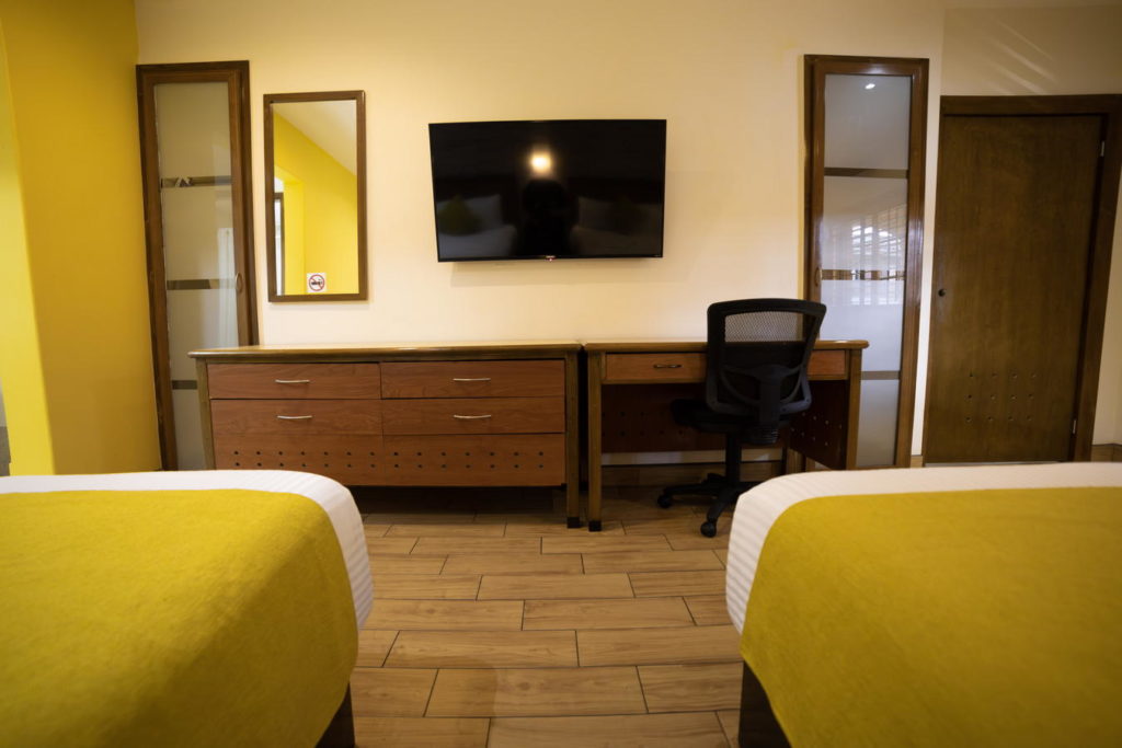 Hospedaje Hotel Colonial Mexicali